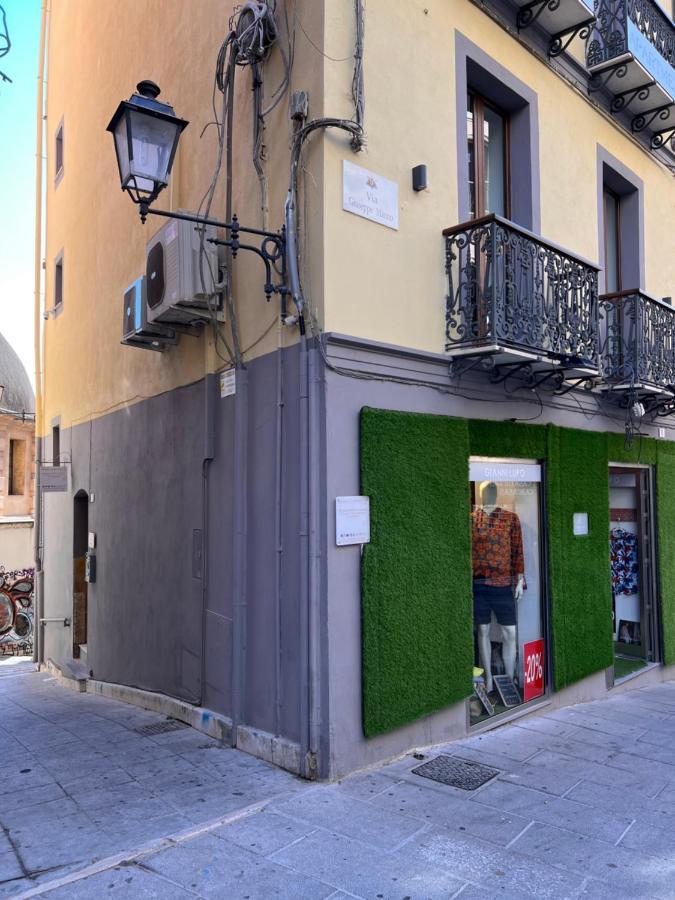 Studio Apartments Centro Storico Via Manno Cagliari Exterior photo